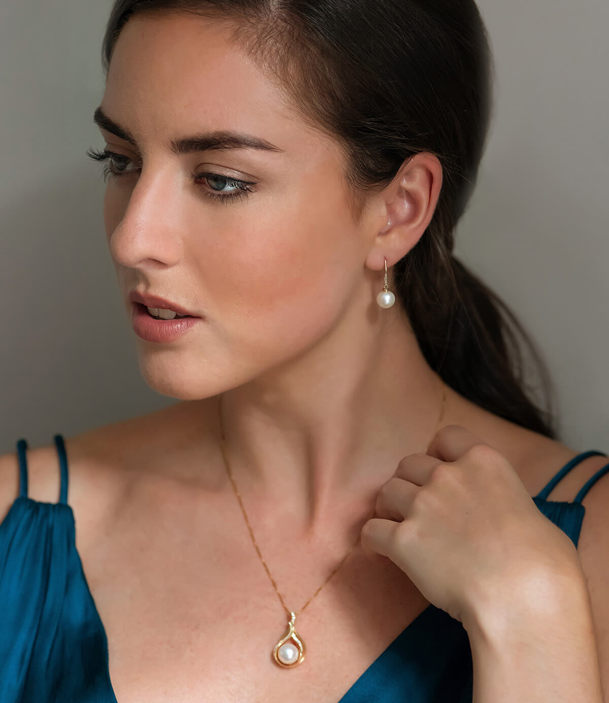 Gold pearl deals necklace and earrings