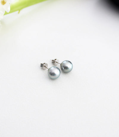 18k white gold black Tahitian pearl earrings silver grey