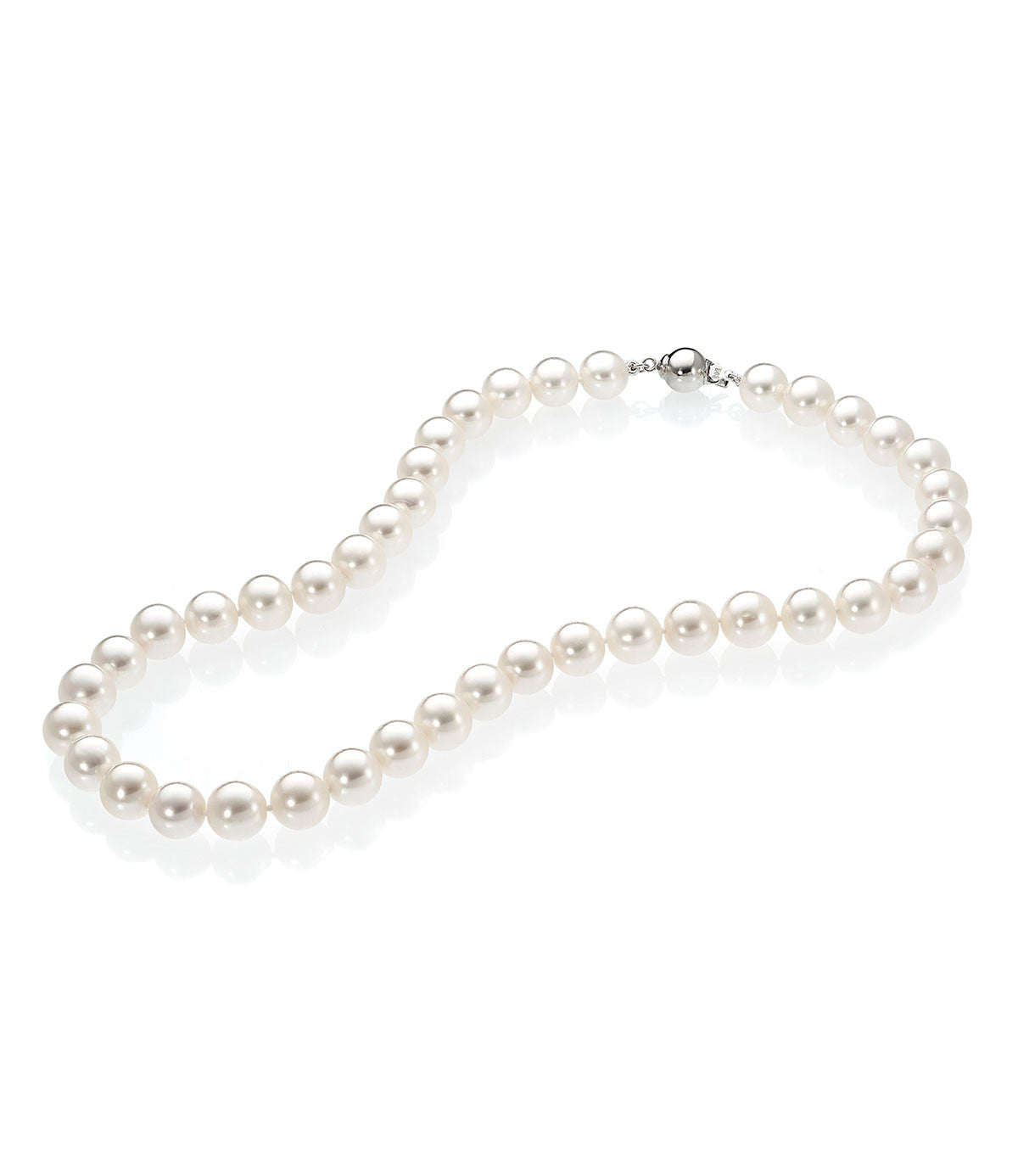 Elegant White Pearl Choker