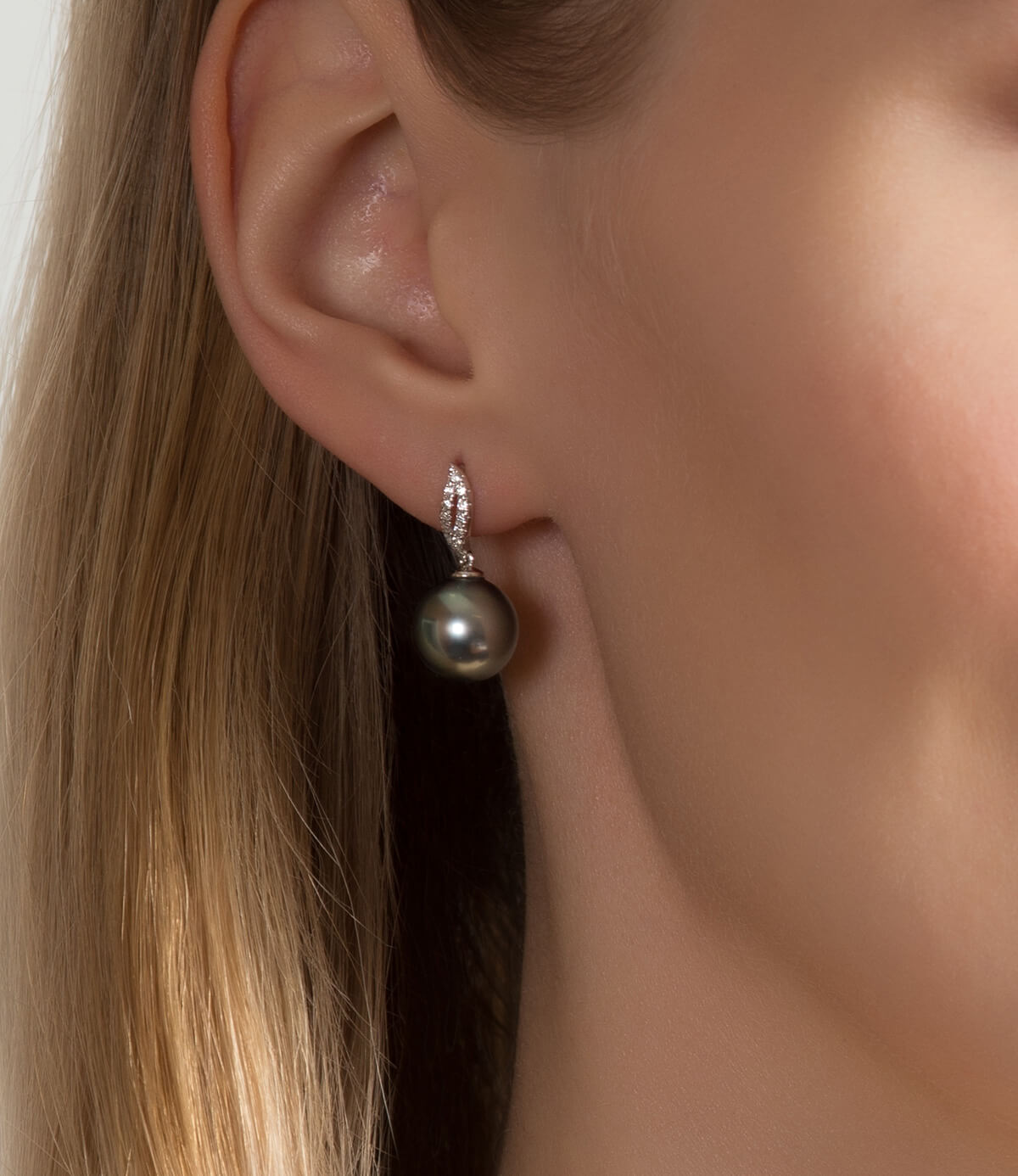 Black pearl earrings with diamonds Outlet